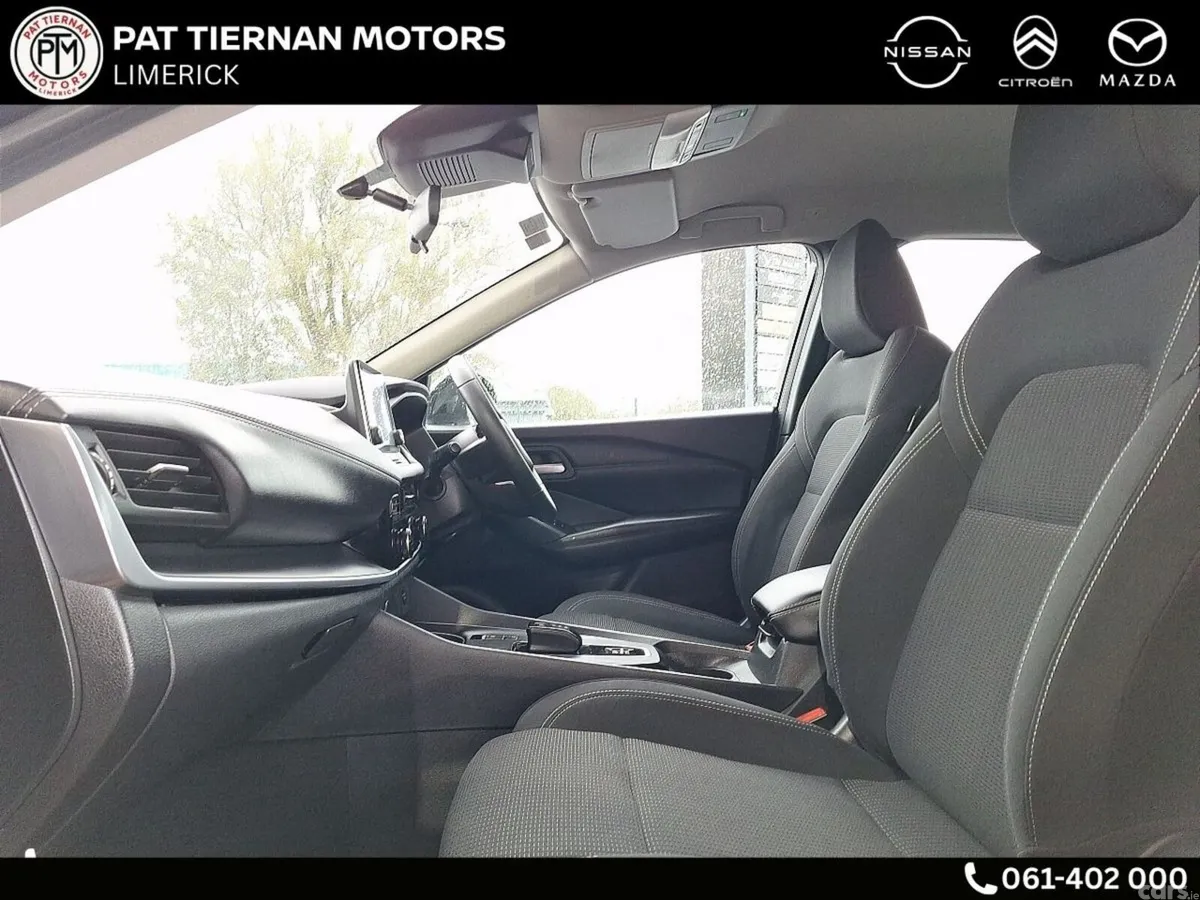Nissan Qashqai MPV, Petrol, 2024, Black
