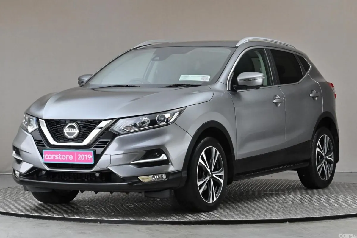 Nissan Qashqai SUV, Diesel, 2019, Grey