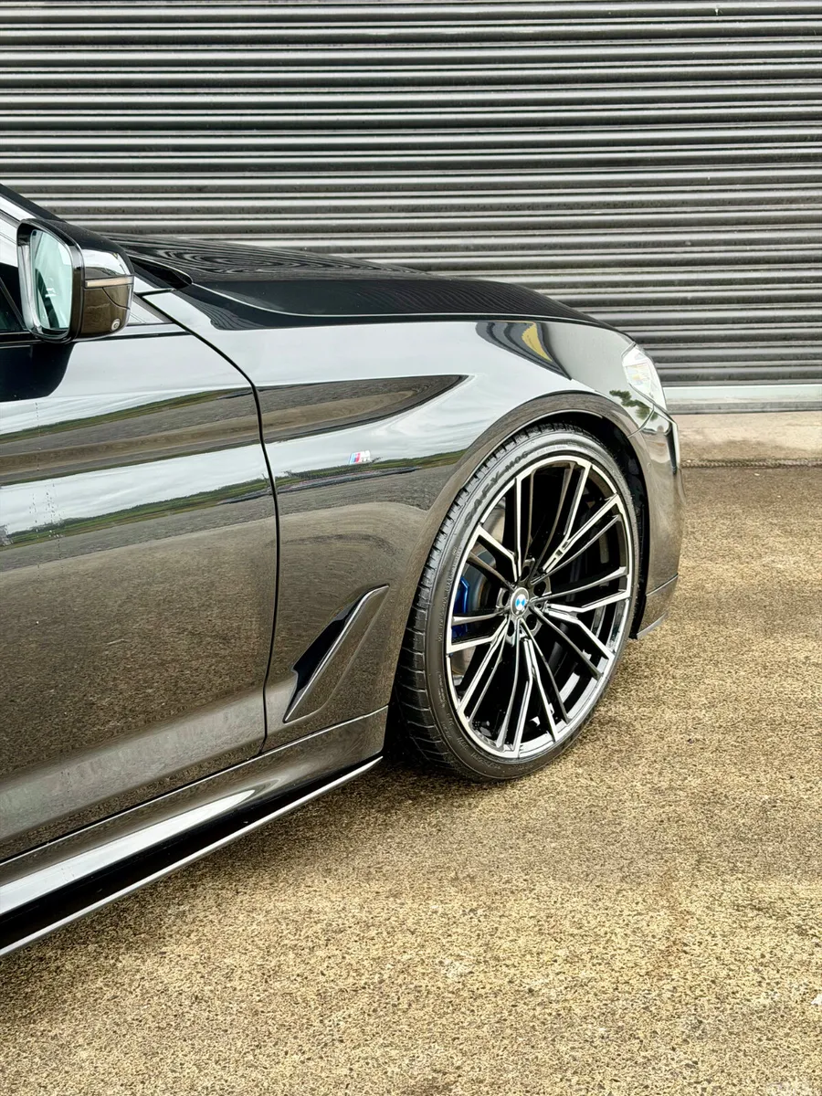 BMW 5-Series Estate, Diesel, 2018, Black