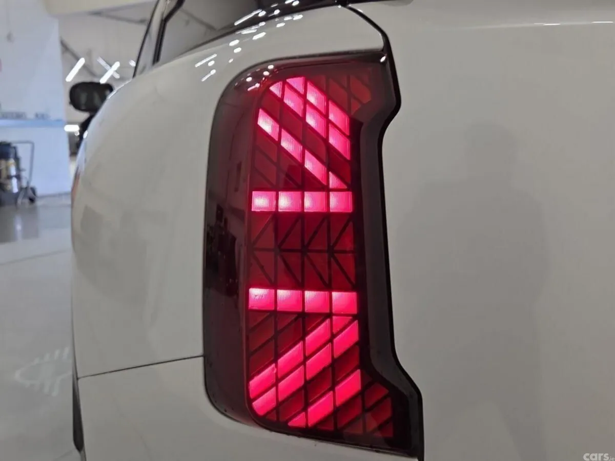 Mini Countryman SUV, Electric, 2026, White