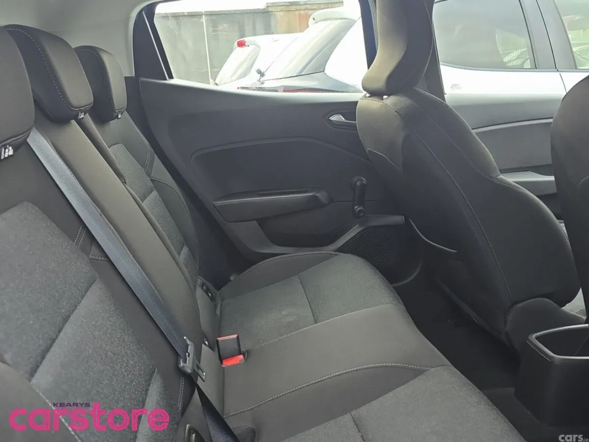 Renault Clio Hatchback, Petrol, 2023, Blue