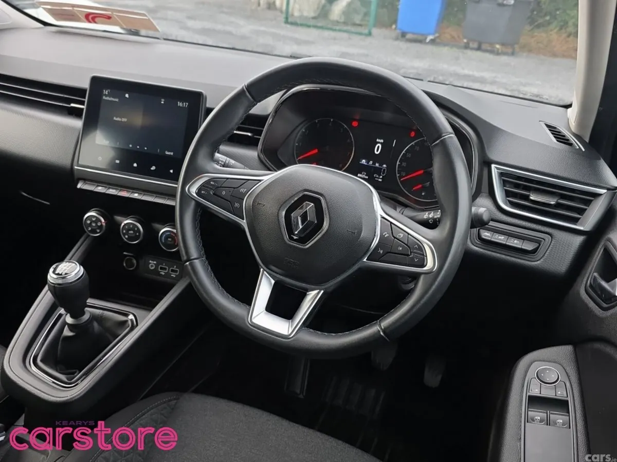 Renault Clio Hatchback, Petrol, 2023, Blue