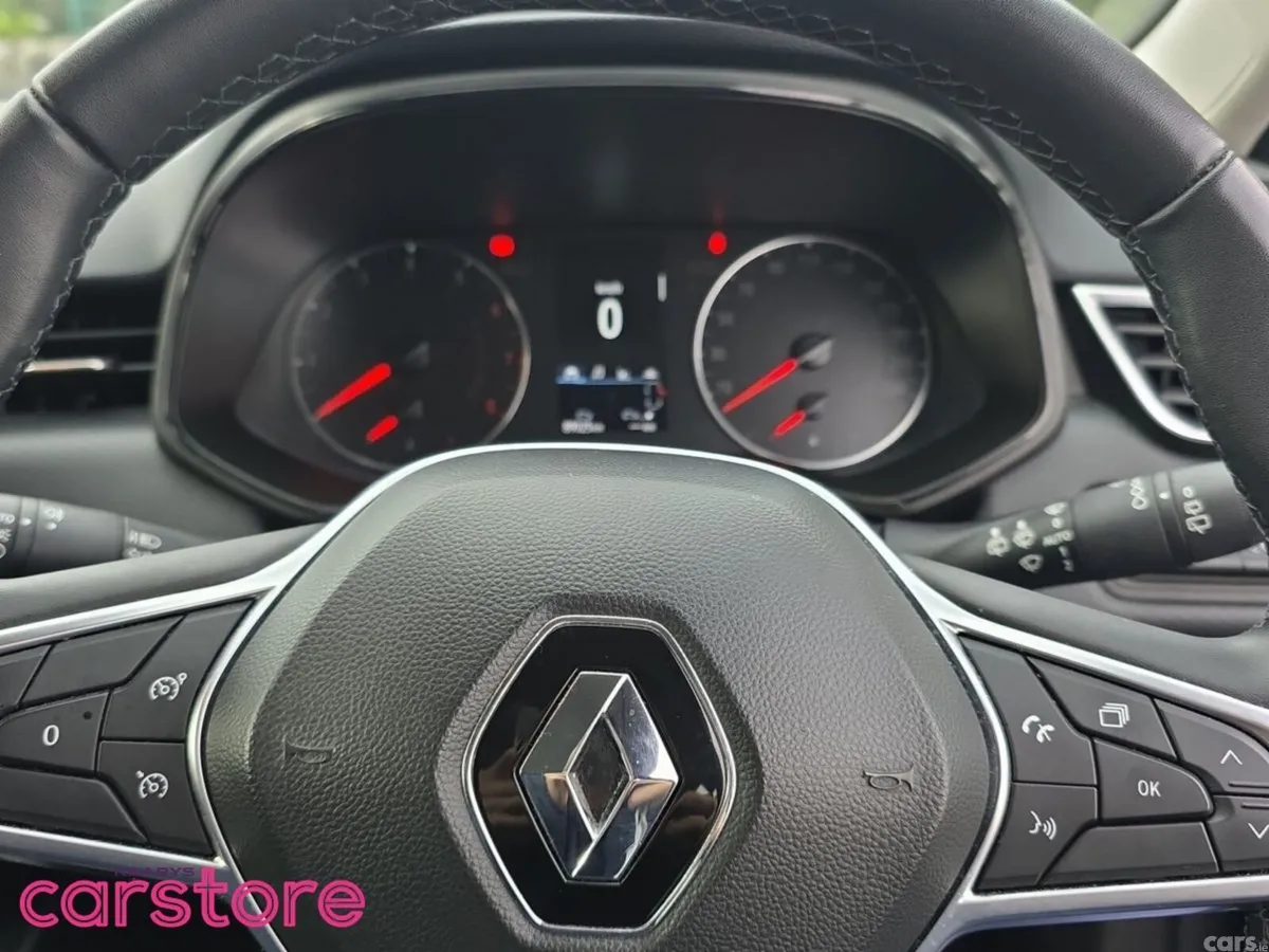 Renault Clio Hatchback, Petrol, 2023, Blue