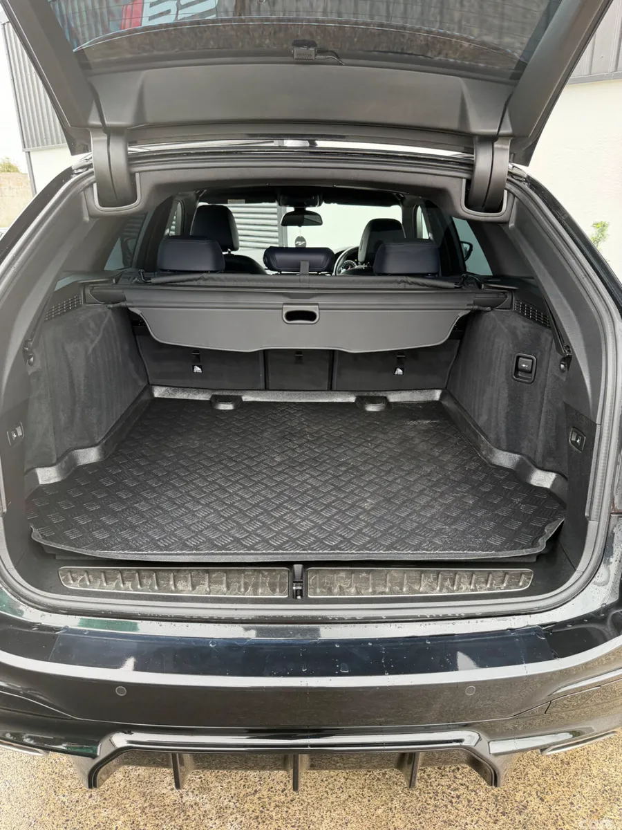 BMW 5-Series Estate, Diesel, 2018, Black