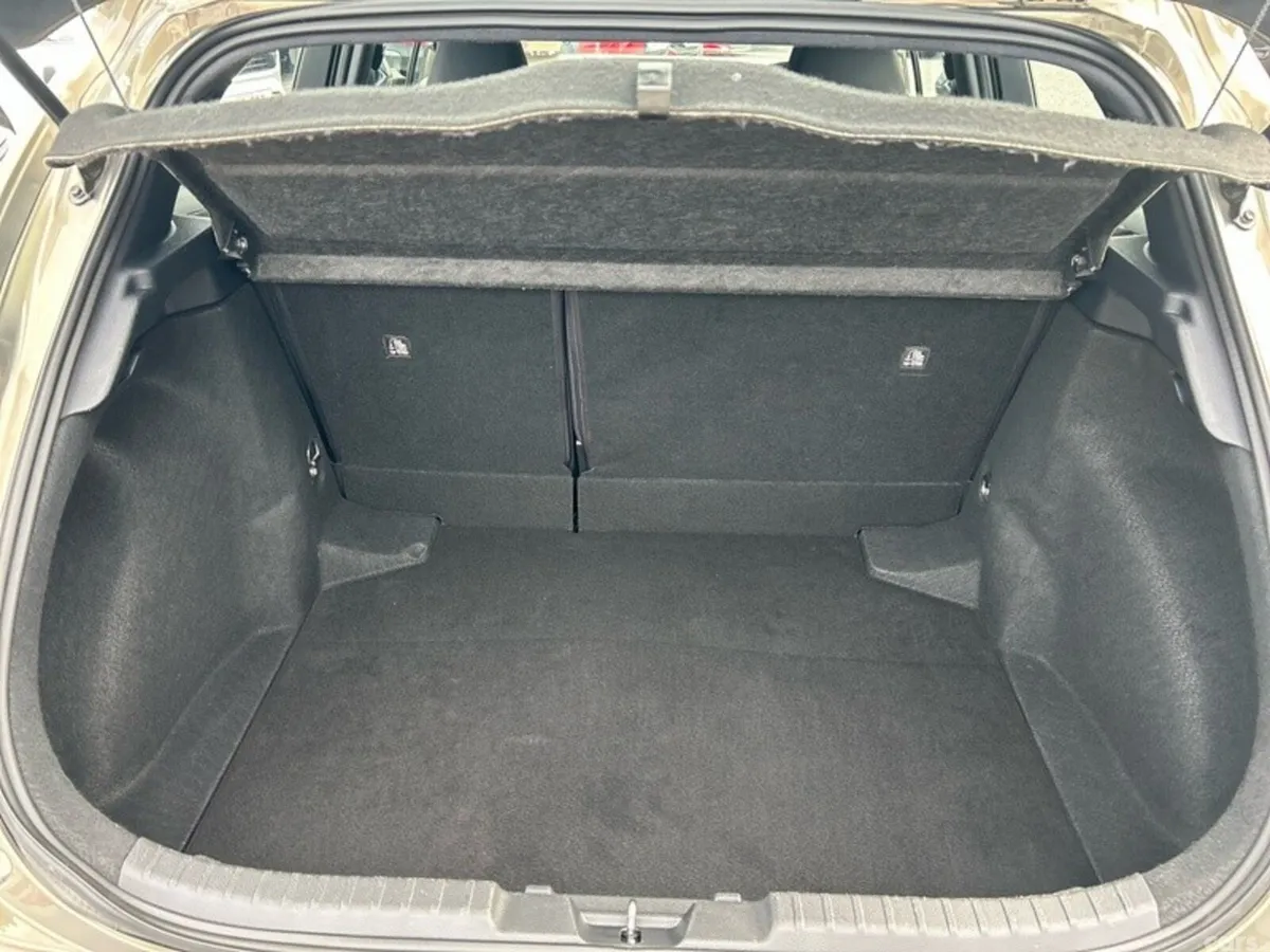 Toyota Corolla Hatchback, Petrol Hybrid, 2019, Bronze