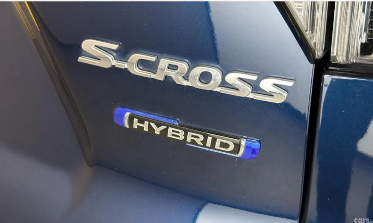 Suzuki S-CROSS SUV, Petrol Hybrid, 2023, Blue