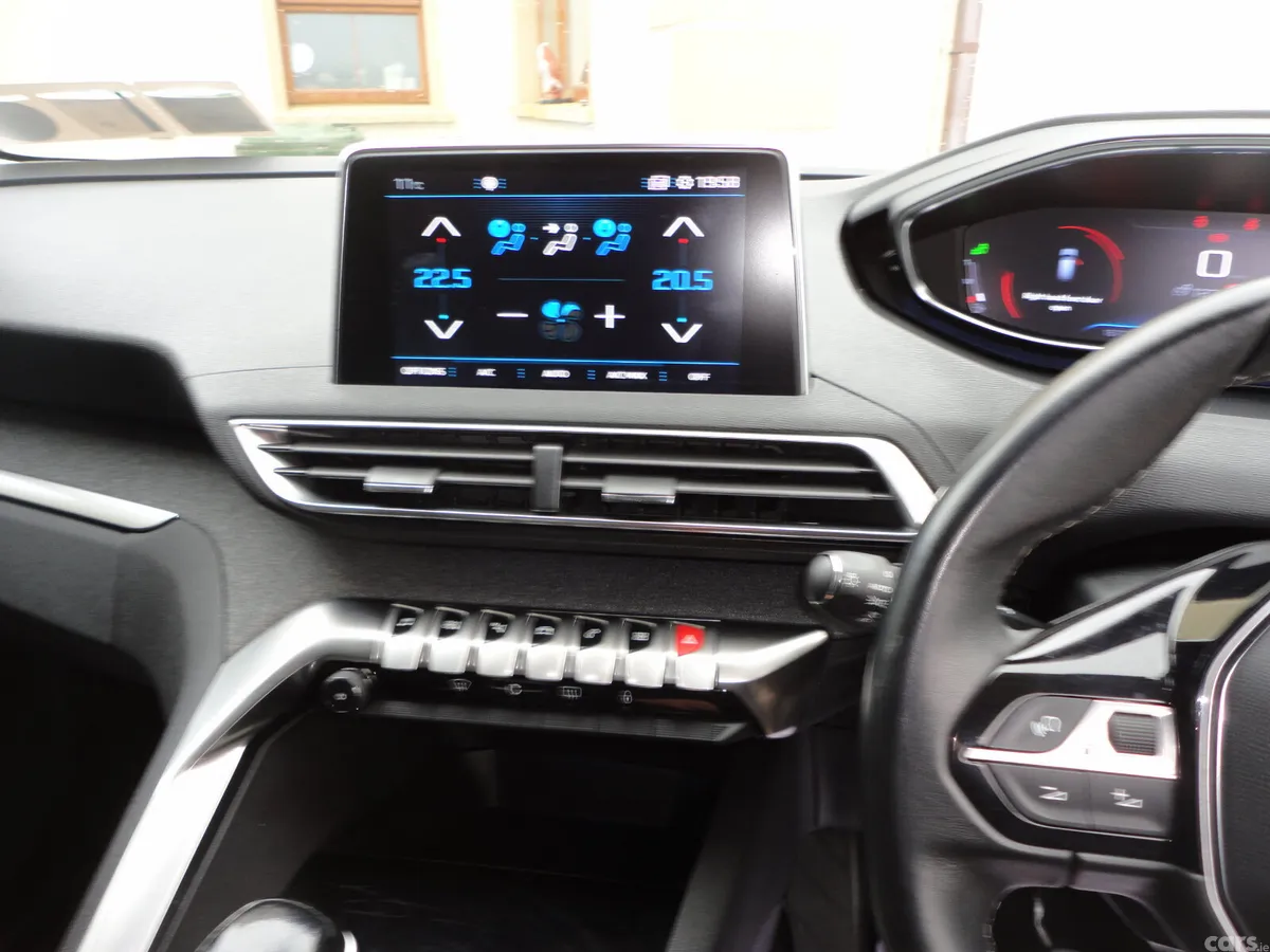 Peugeot 3008 Hatchback, Diesel, 2019, Grey