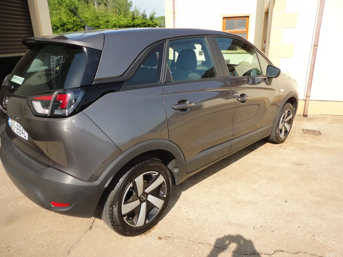 Opel Crossland SUV, Diesel, 2022, Grey