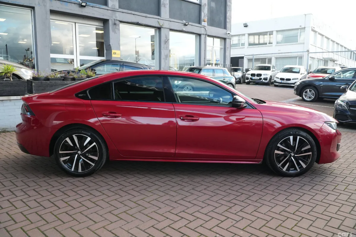 Peugeot 508 Saloon, Diesel, 2019, Red