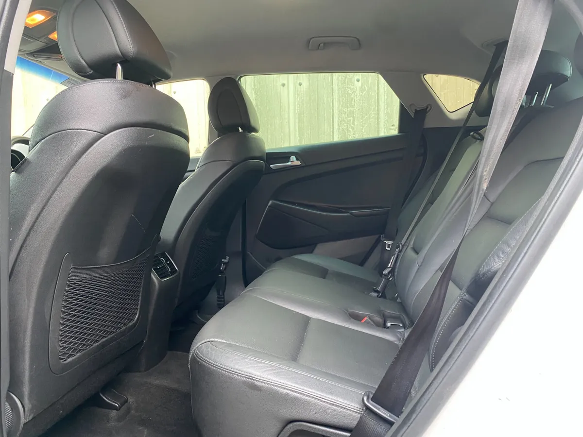 Hyundai Tucson SUV, Diesel, 2016, White