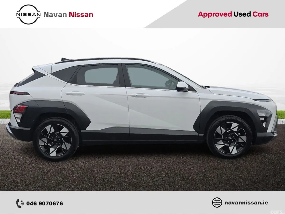 Hyundai KONA MPV, Petrol Hybrid, 2024, White
