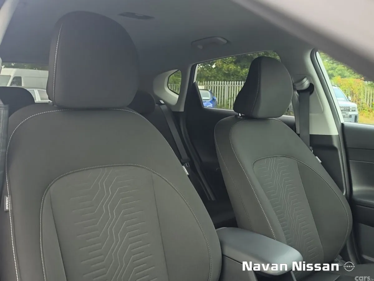Hyundai KONA MPV, Petrol Hybrid, 2024, White
