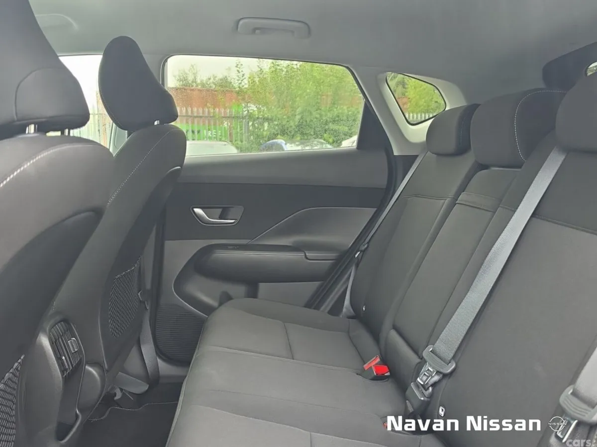 Hyundai KONA MPV, Petrol Hybrid, 2024, White
