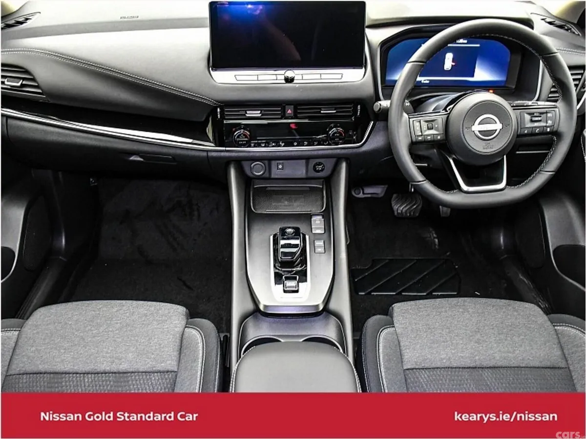 Nissan Qashqai SUV, Petrol, 2023, Silver