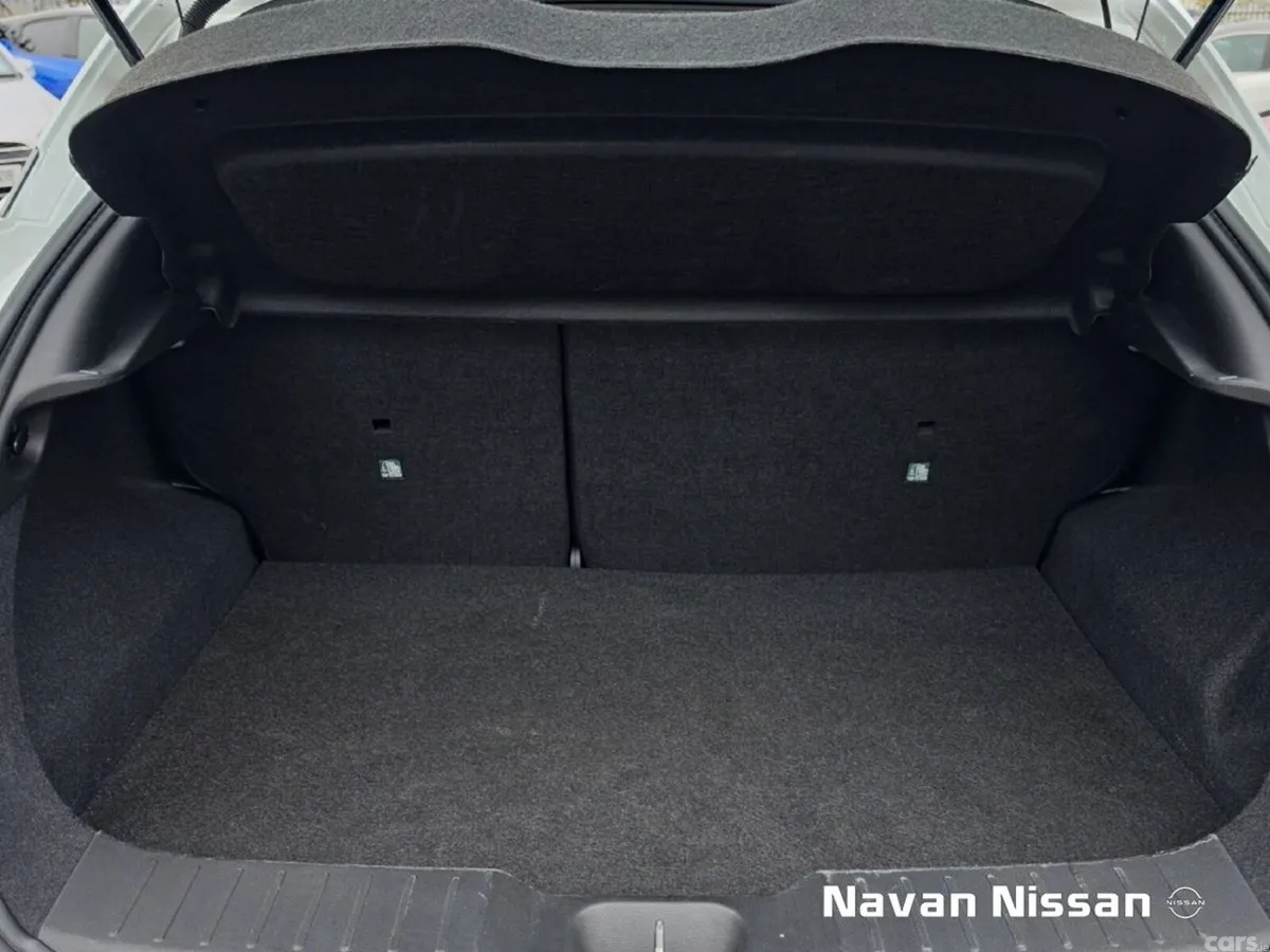 Nissan Juke SUV, Petrol Hybrid, 2026, White