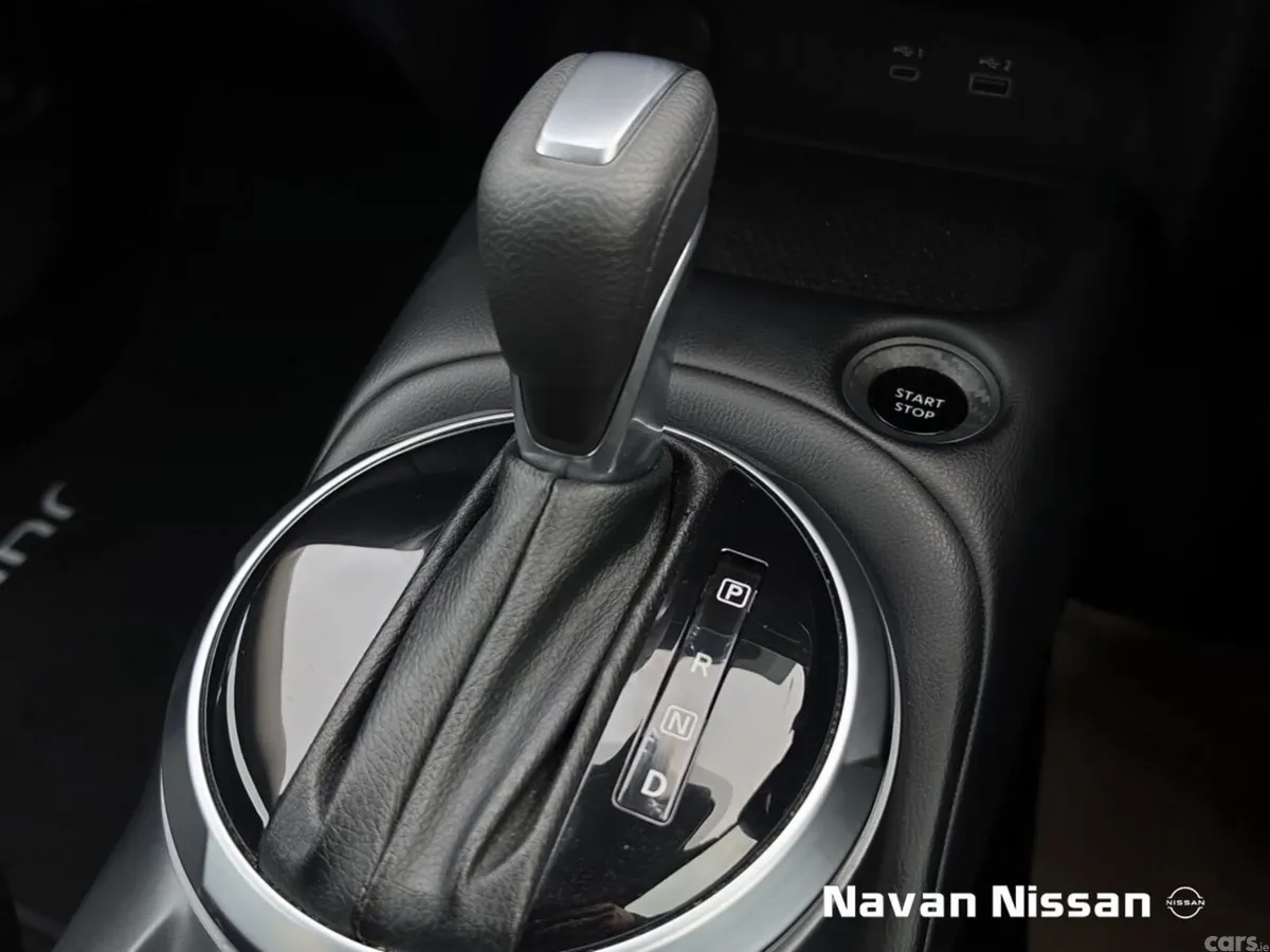 Nissan Juke SUV, Petrol Hybrid, 2026, White