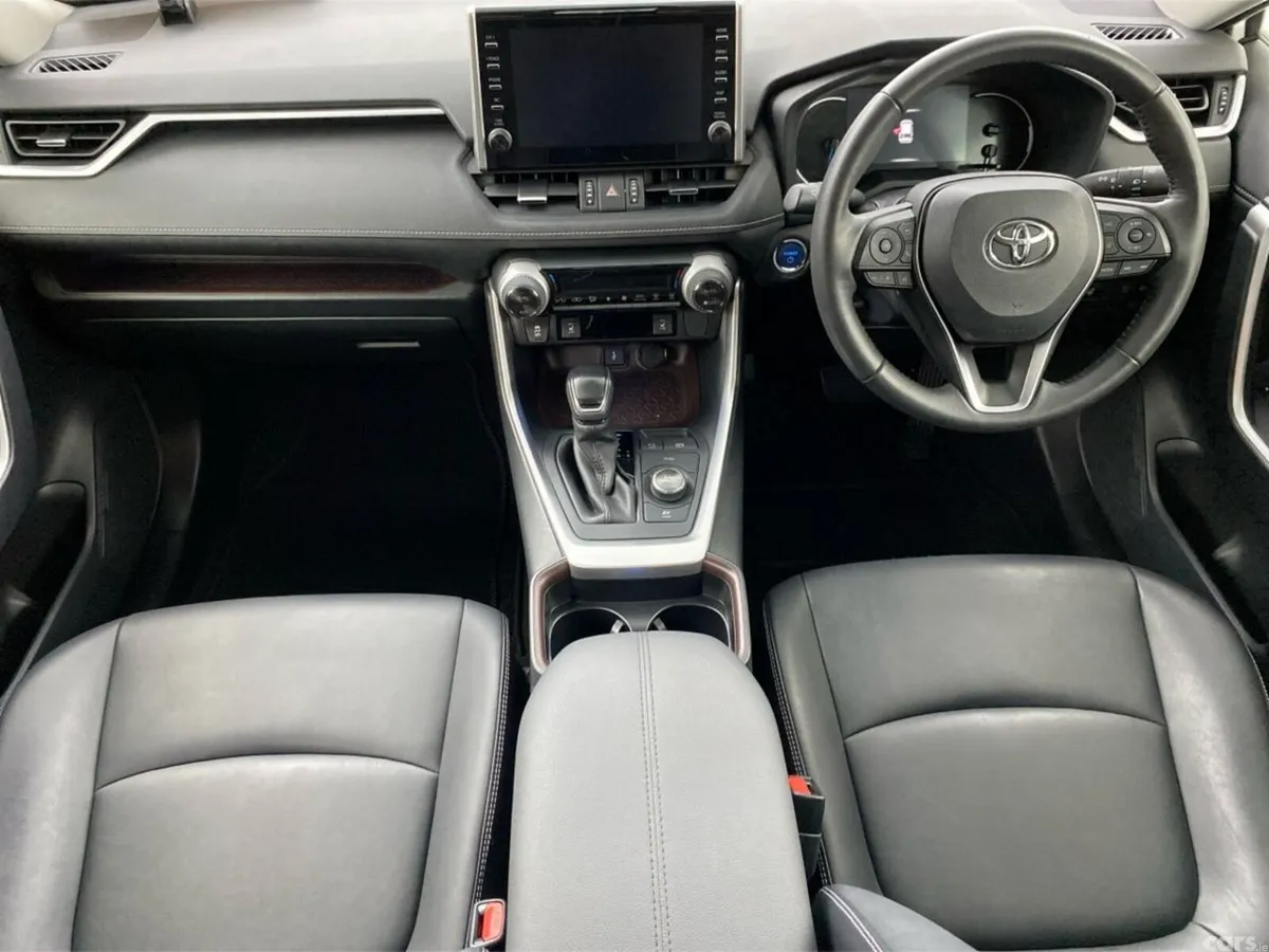 Toyota RAV4 SUV, Petrol Hybrid, 2021, White