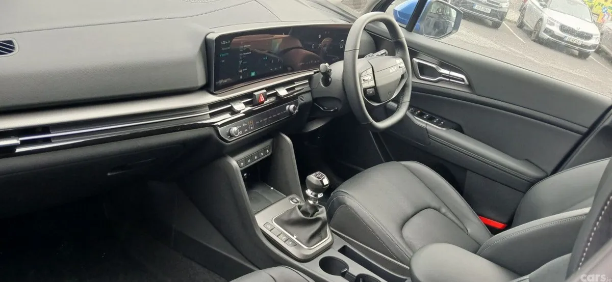 Kia Sportage SUV, Diesel Hybrid, 2026, Blue
