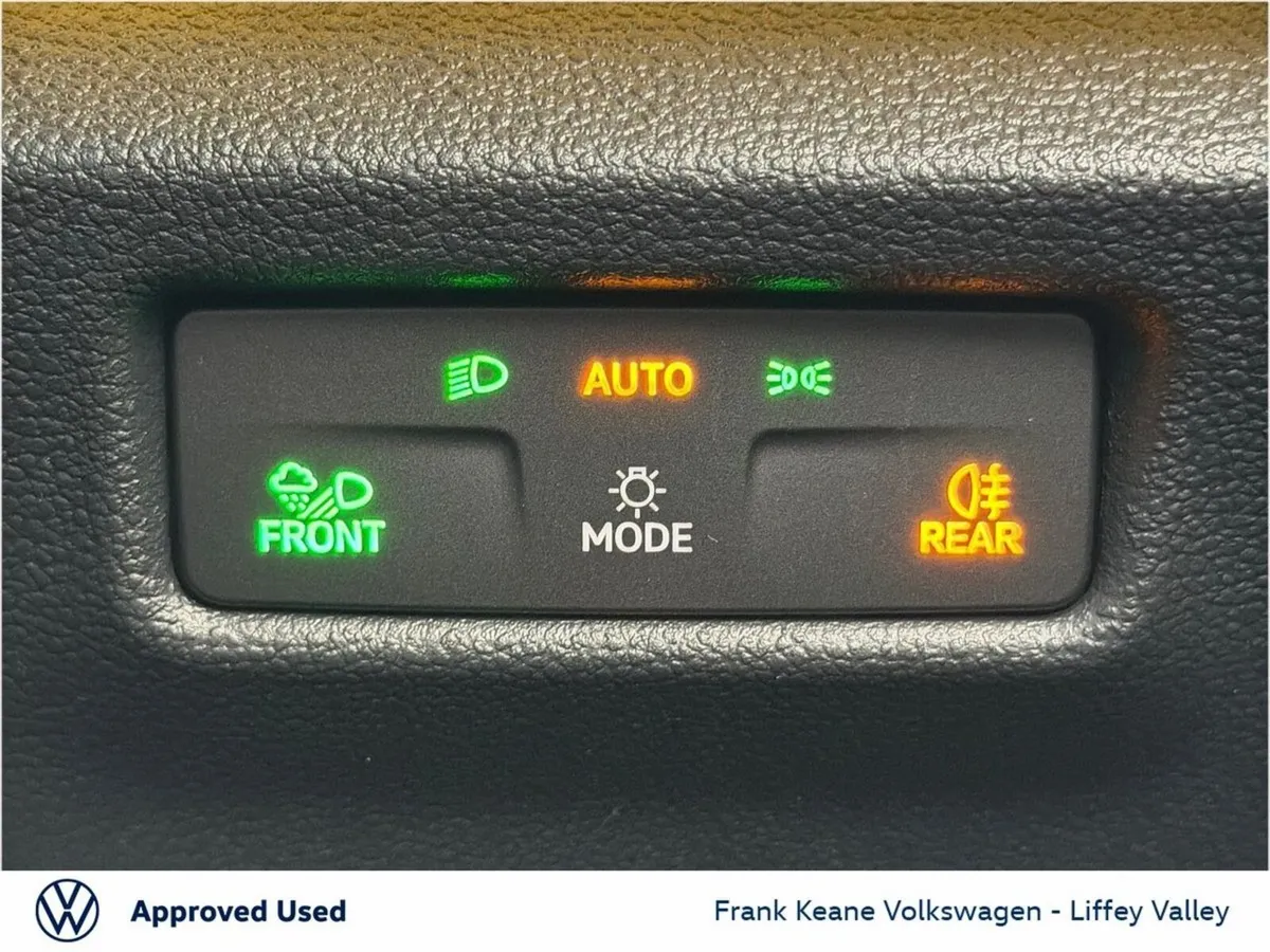Volkswagen Tiguan SUV, Petrol Plug-in Hybrid, 2026, Silver