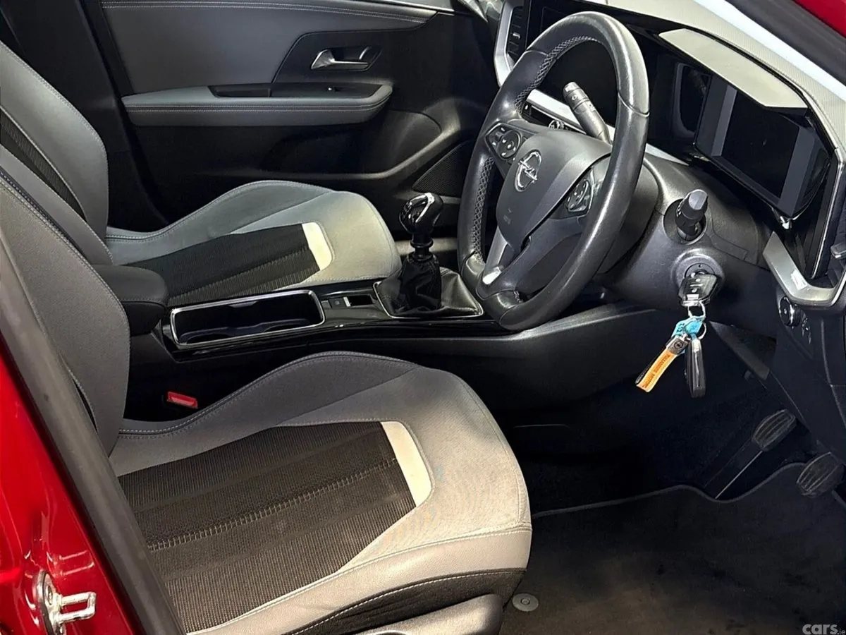 Opel Mokka SUV, Petrol, 2023, Red