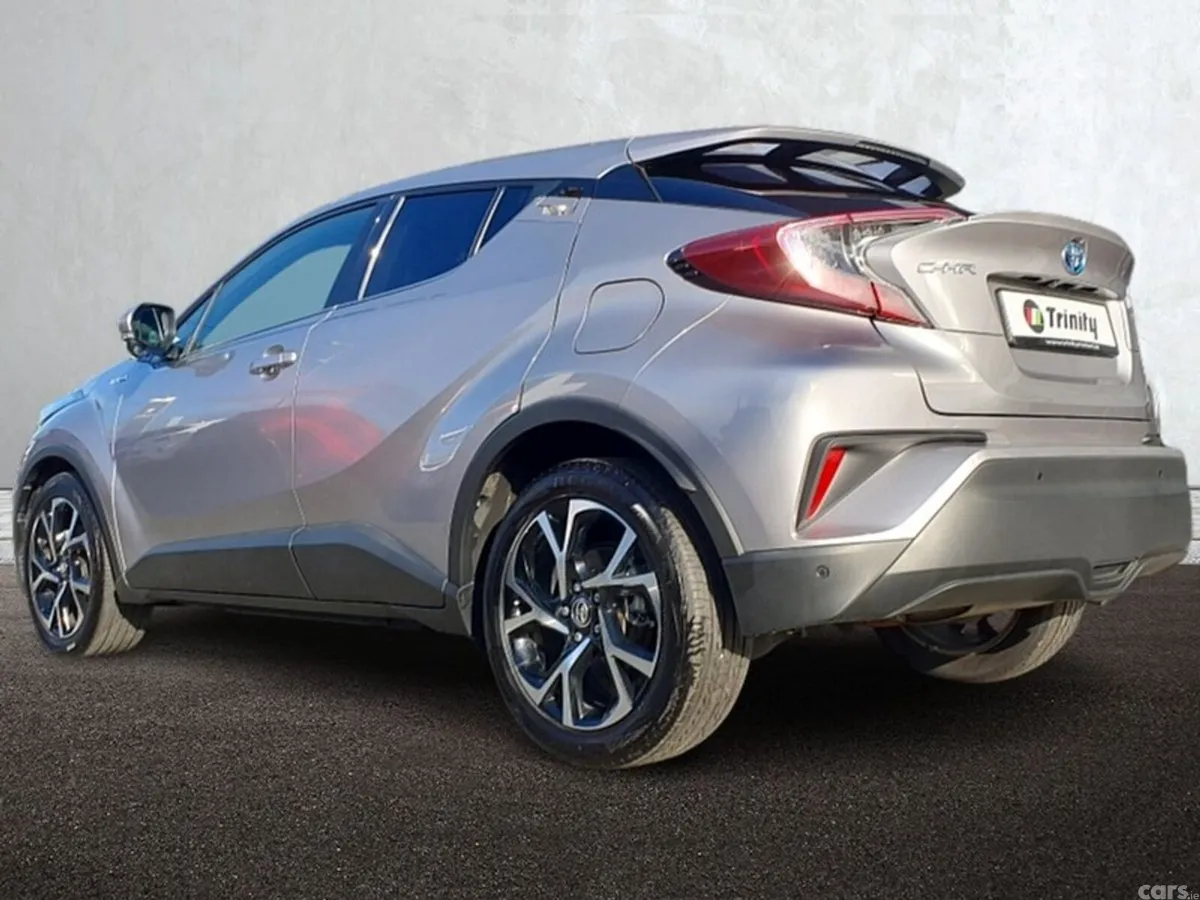 Toyota C-HR SUV, Petrol, 2018, Silver