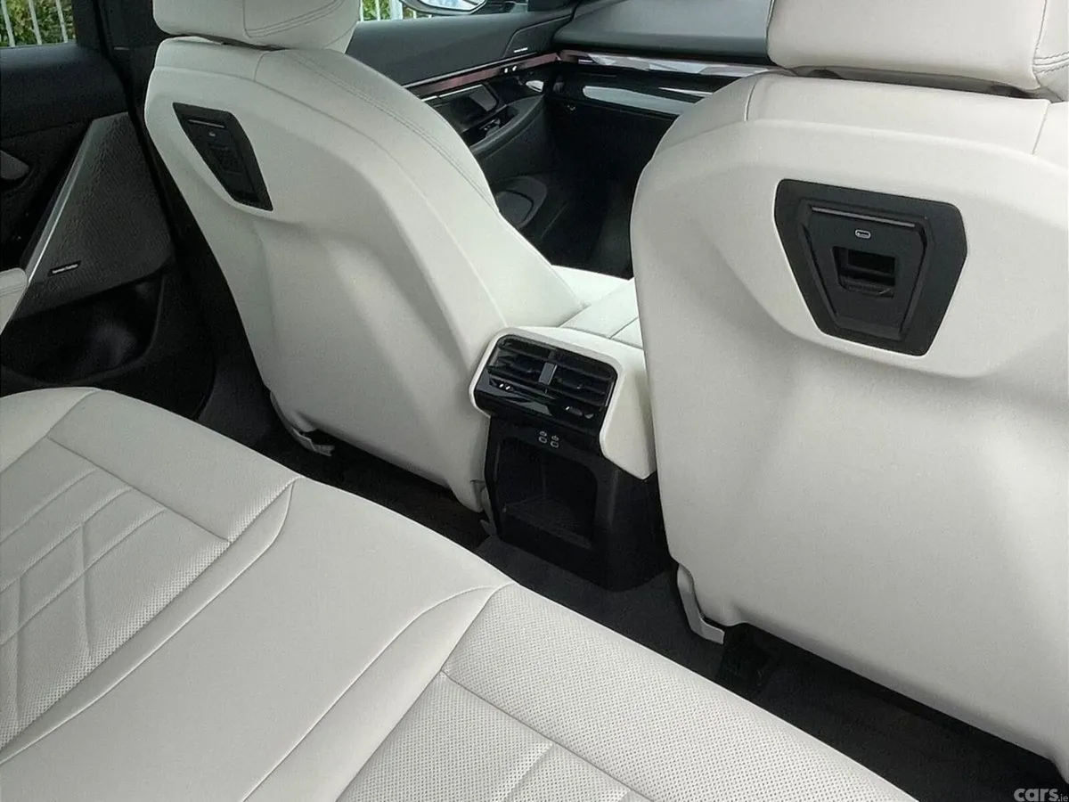 BMW 5-Series Saloon, Petrol Plug-in Hybrid, 2026, Grey