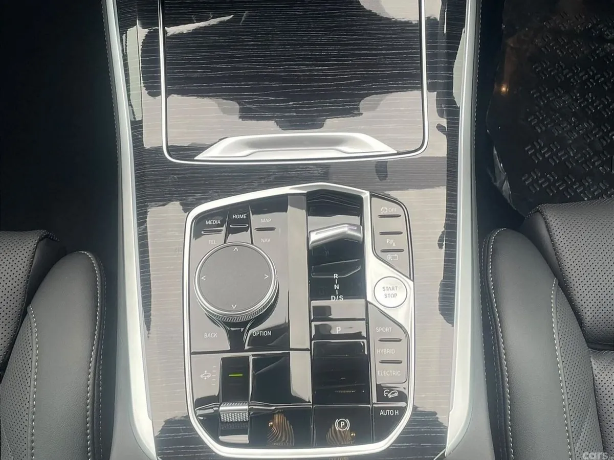 BMW X5 SUV, Petrol Plug-in Hybrid, 2026, Black
