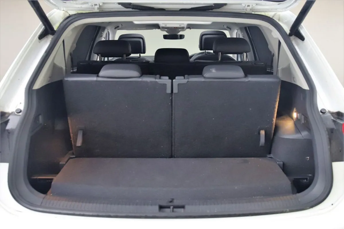 Volkswagen Tiguan Allspace SUV, Diesel, 2021, White