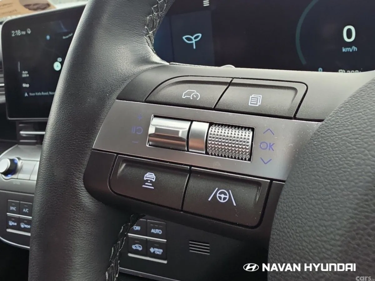 Hyundai KONA MPV, Petrol Hybrid, 2024, White
