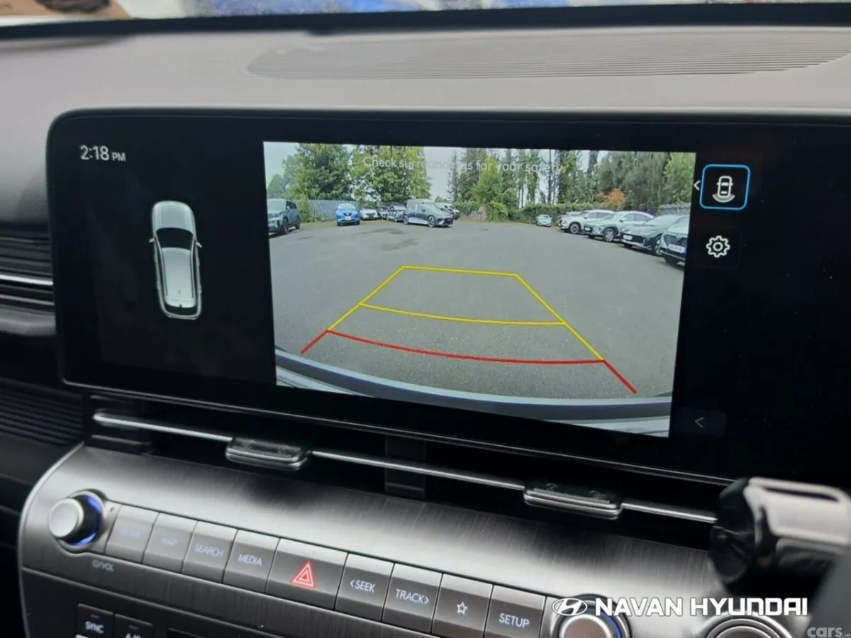 Hyundai KONA MPV, Petrol Hybrid, 2024, White