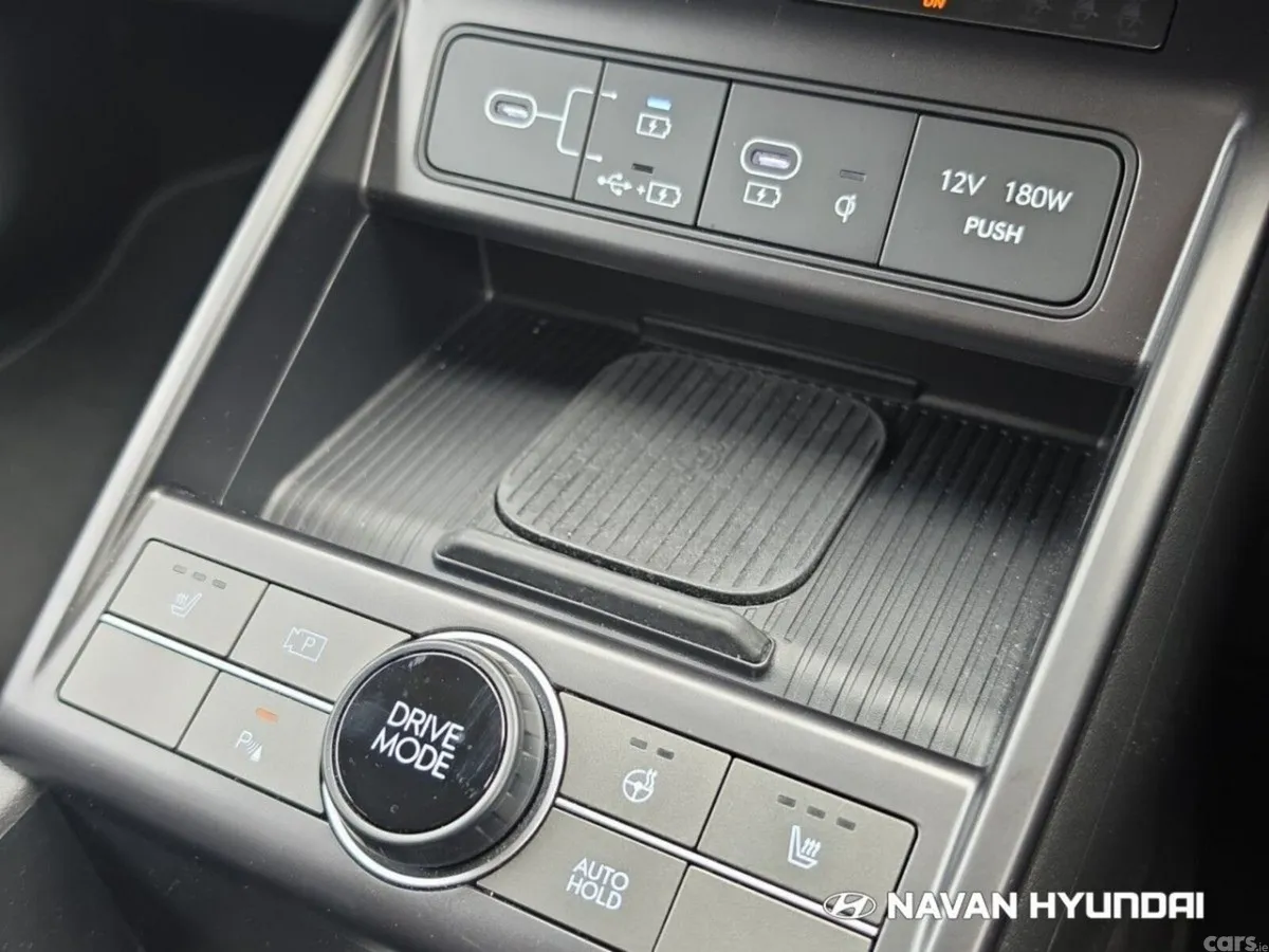 Hyundai KONA MPV, Petrol Hybrid, 2024, White