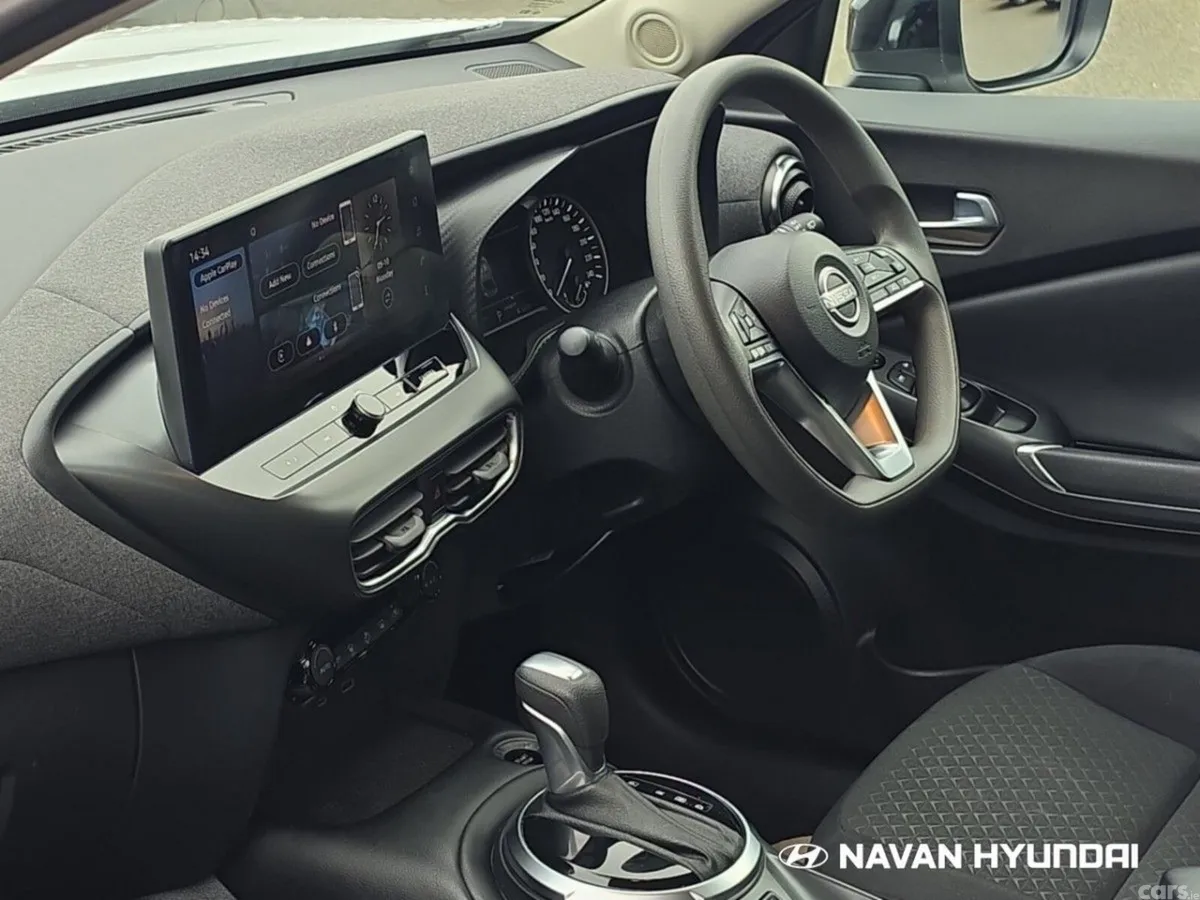 Nissan Juke SUV, Petrol Hybrid, 2026, White