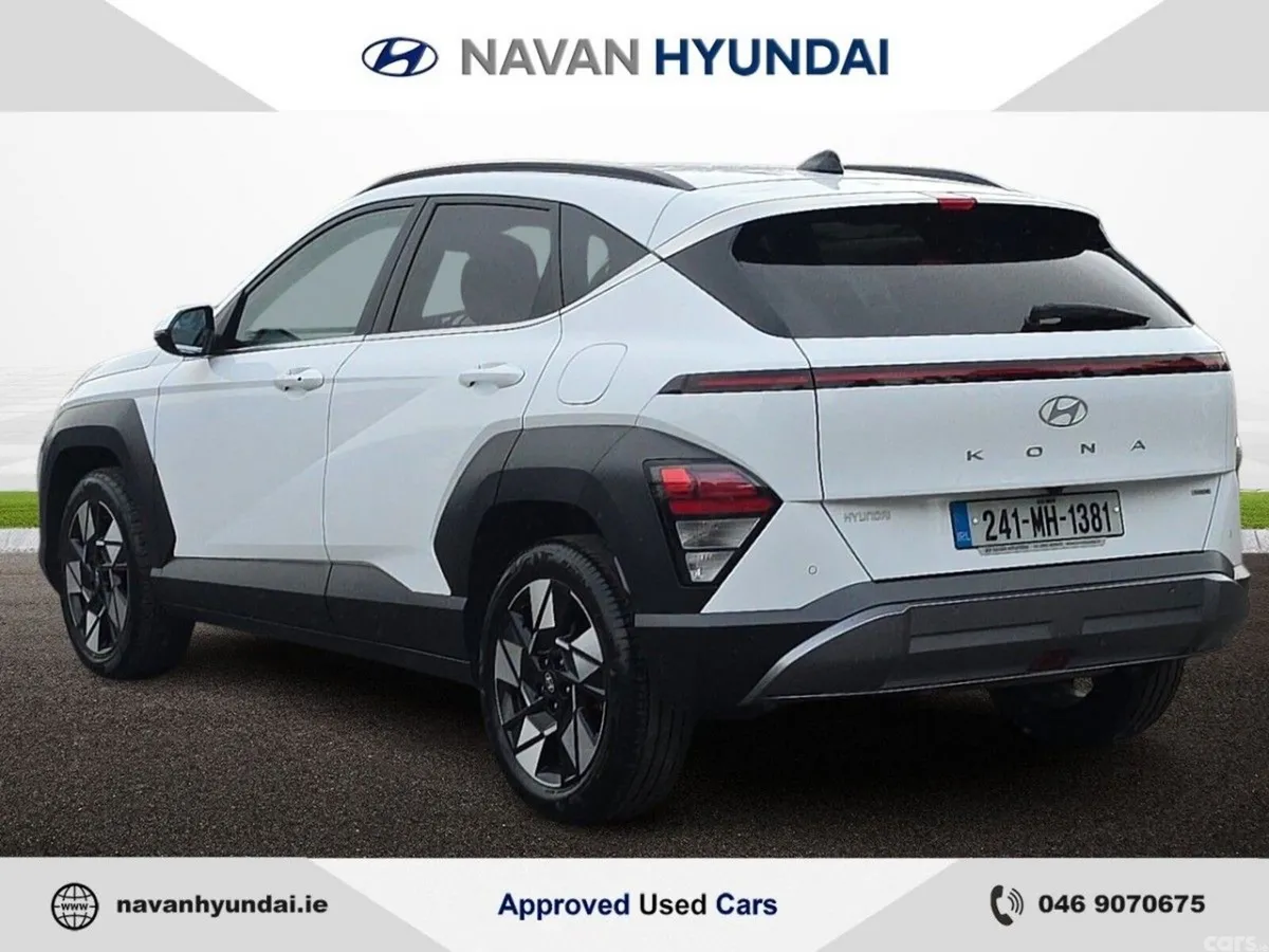 Hyundai KONA MPV, Petrol Hybrid, 2024, White