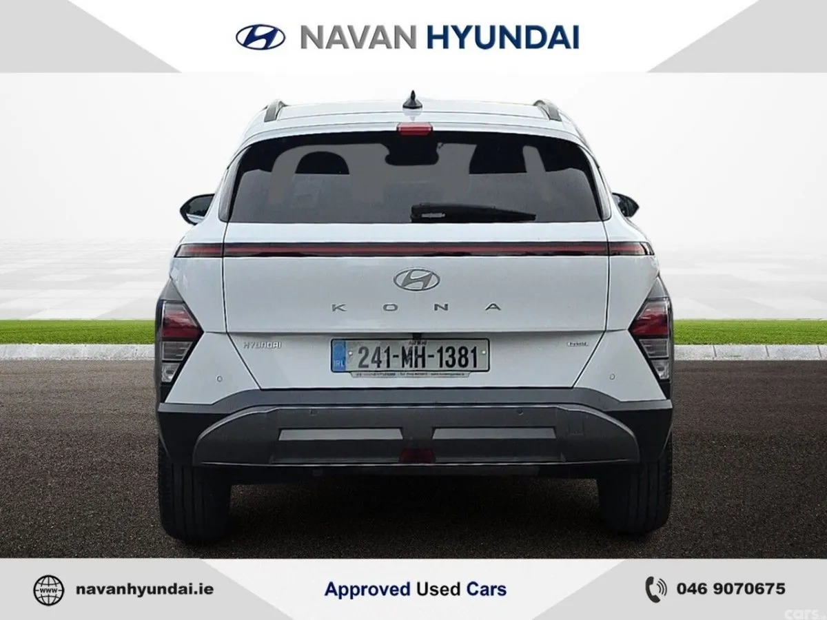 Hyundai KONA MPV, Petrol Hybrid, 2024, White