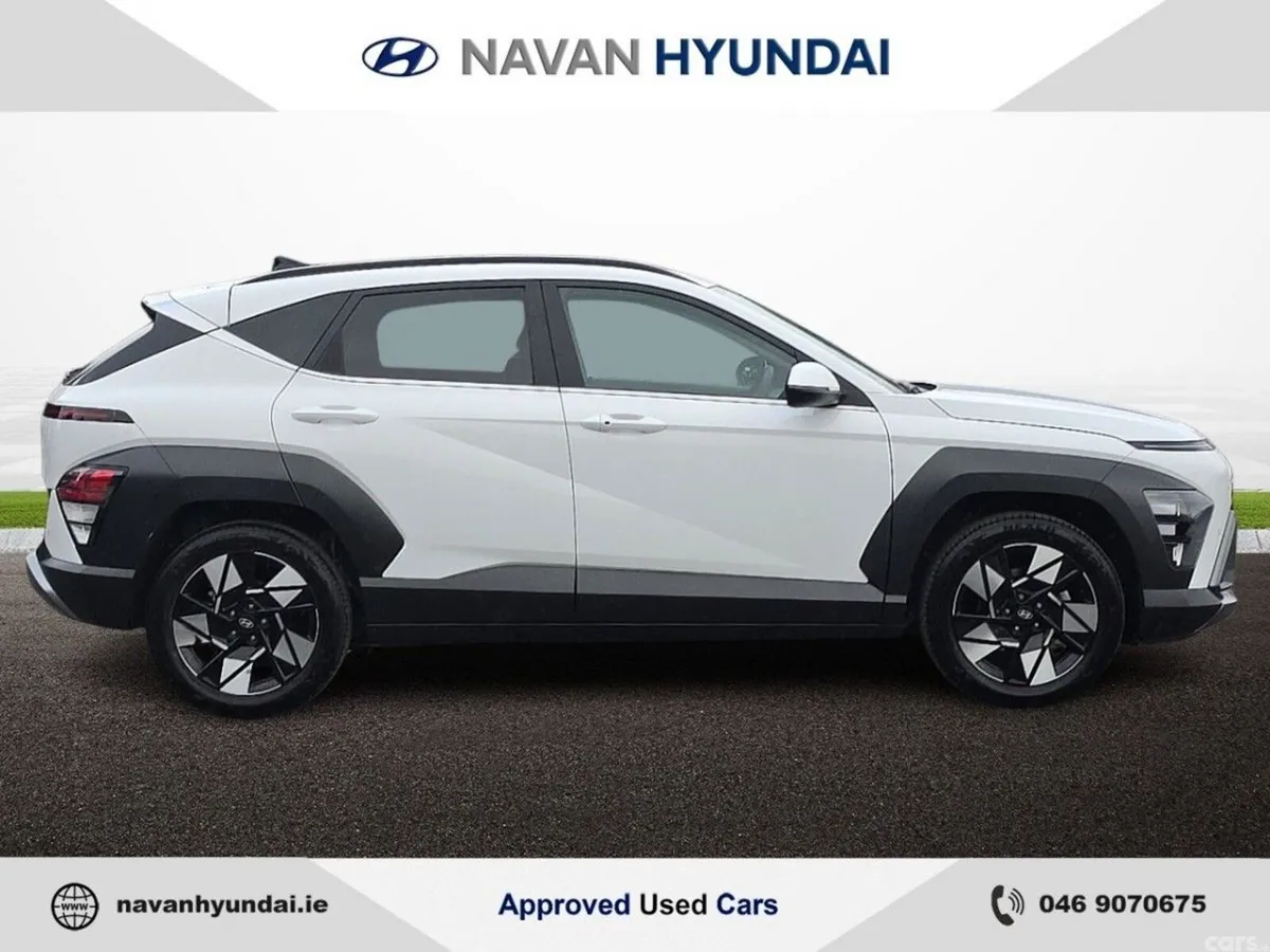 Hyundai KONA MPV, Petrol Hybrid, 2024, White