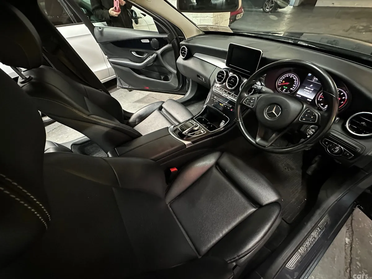 Mercedes-Benz C-Class Saloon, Petrol, 2016, Grey