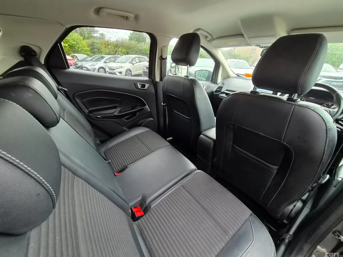 Ford EcoSport SUV, Petrol, 2018, Grey