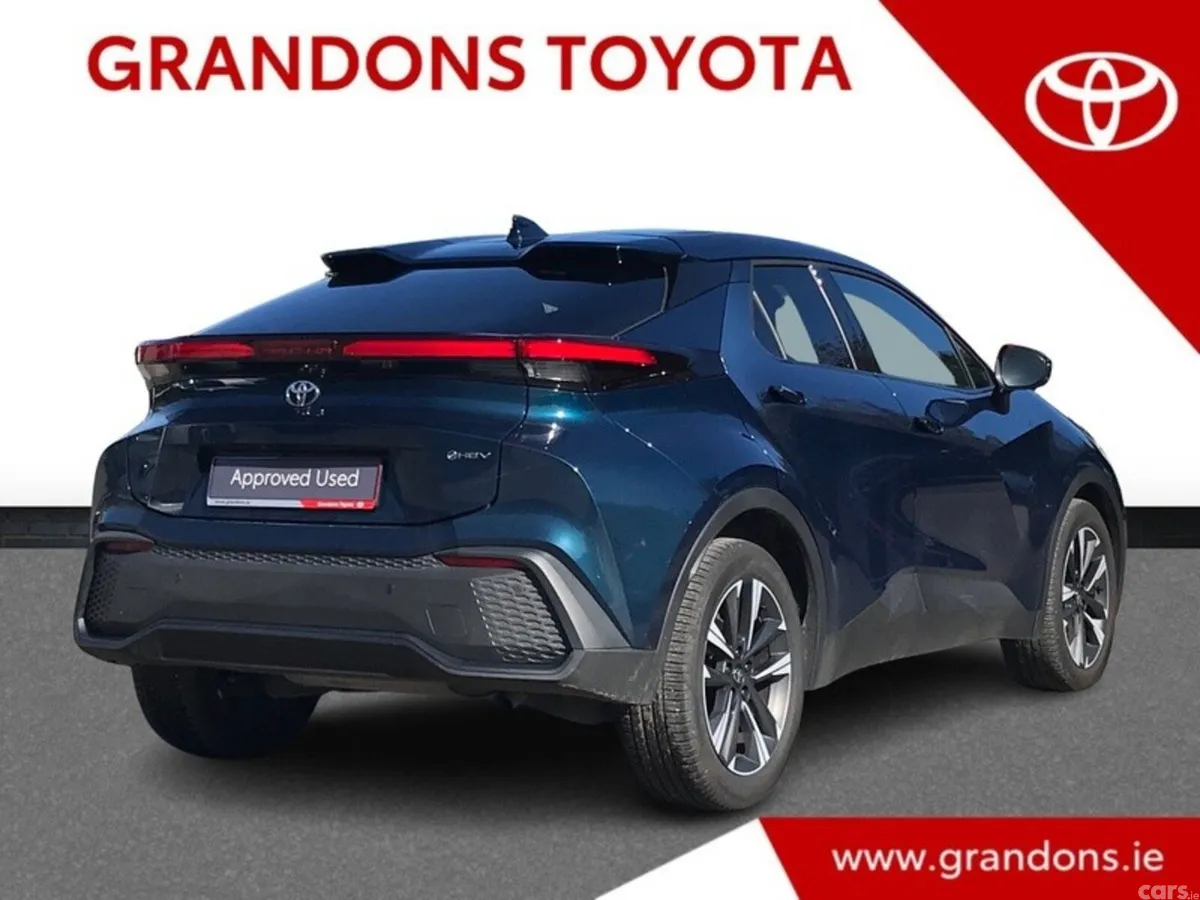 Toyota C-HR SUV, Petrol Hybrid, 2026, Blue
