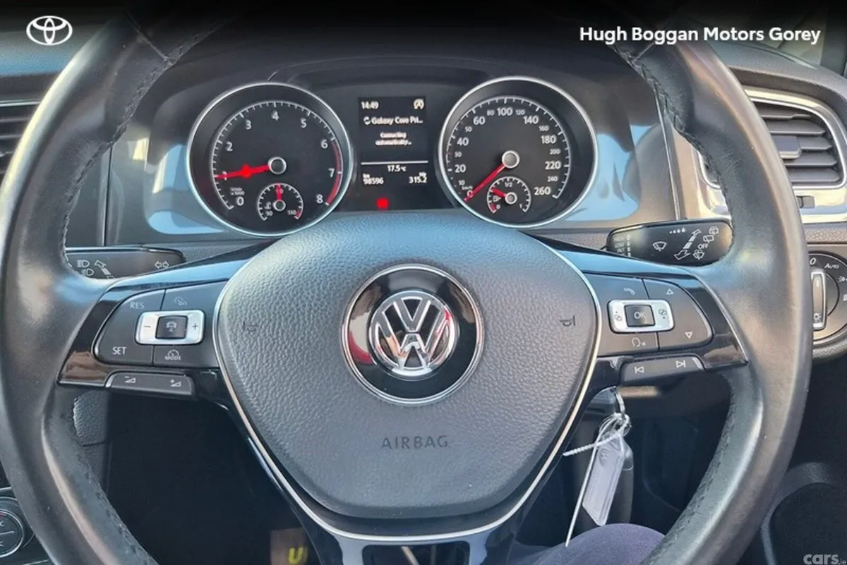 Volkswagen Golf Hatchback, Petrol, 2019, White