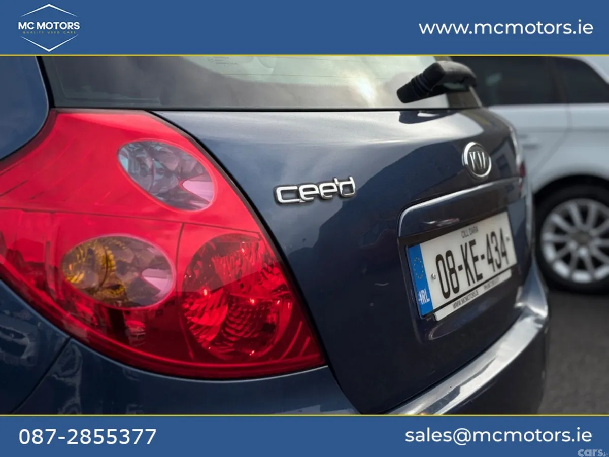 Kia Ceed Hatchback, Petrol, 2008, Blue