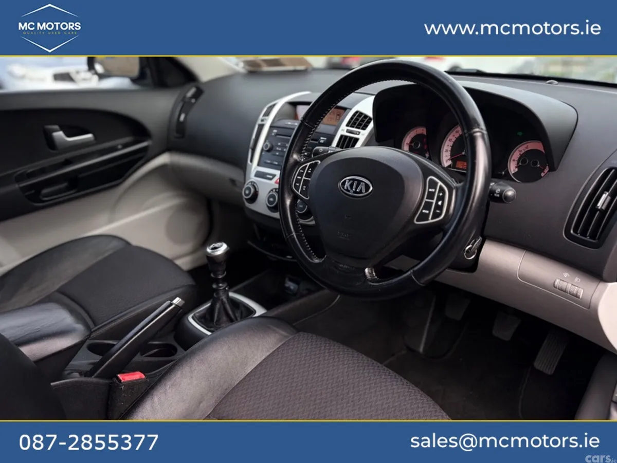 Kia Ceed Hatchback, Petrol, 2008, Blue
