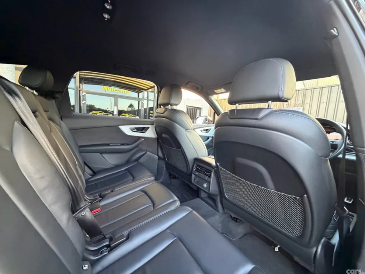 Audi Q7 Estate, Diesel, 2024, Black