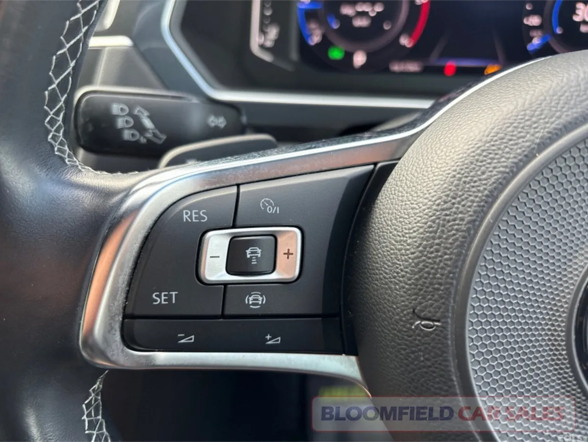 Volkswagen Tiguan SUV, Diesel, 2020, White