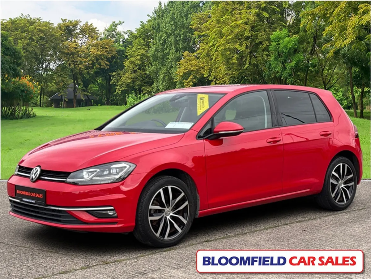 Volkswagen Golf Hatchback, Petrol, 2019, Red