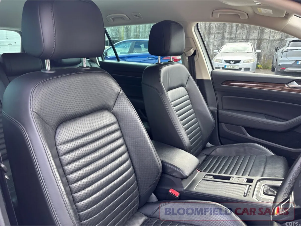Volkswagen Passat Estate, Diesel, 2018, White
