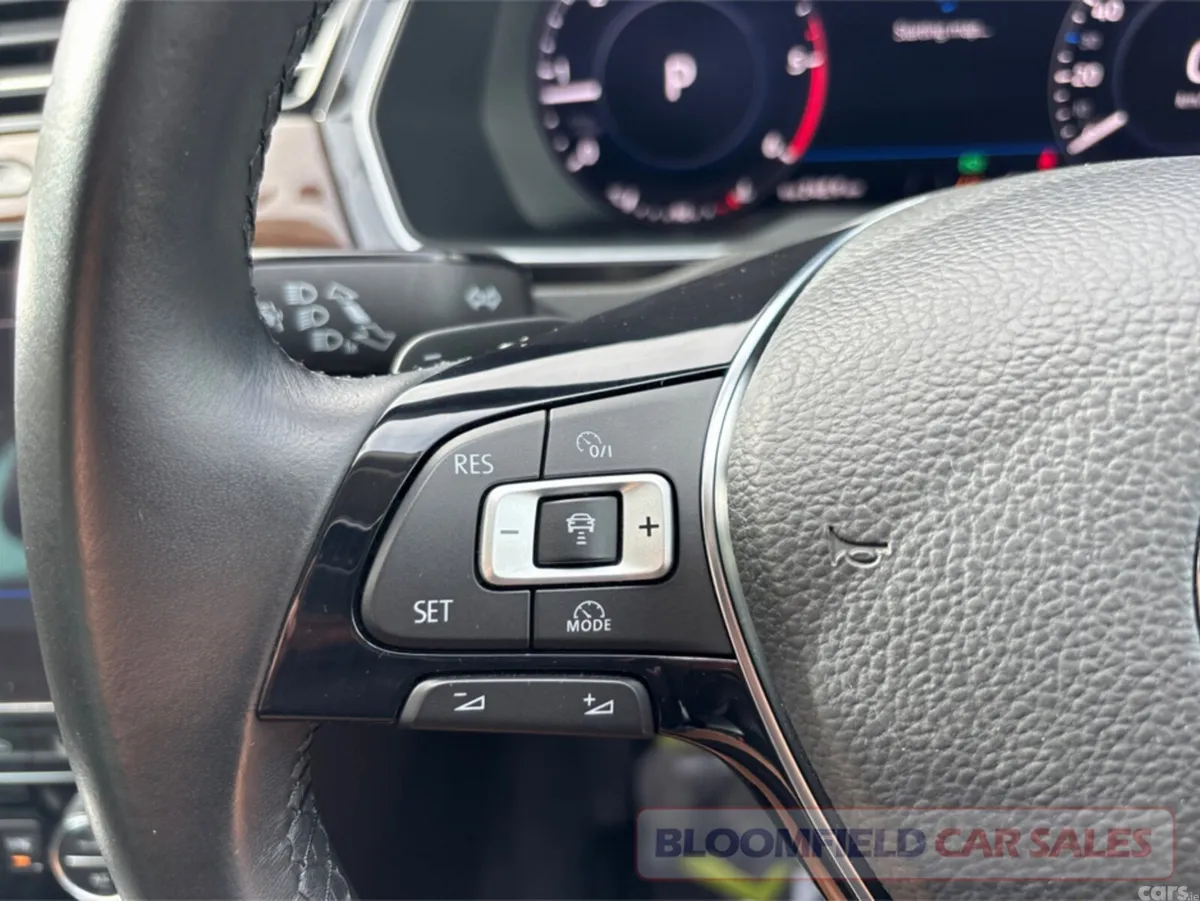 Volkswagen Passat Estate, Diesel, 2018, White