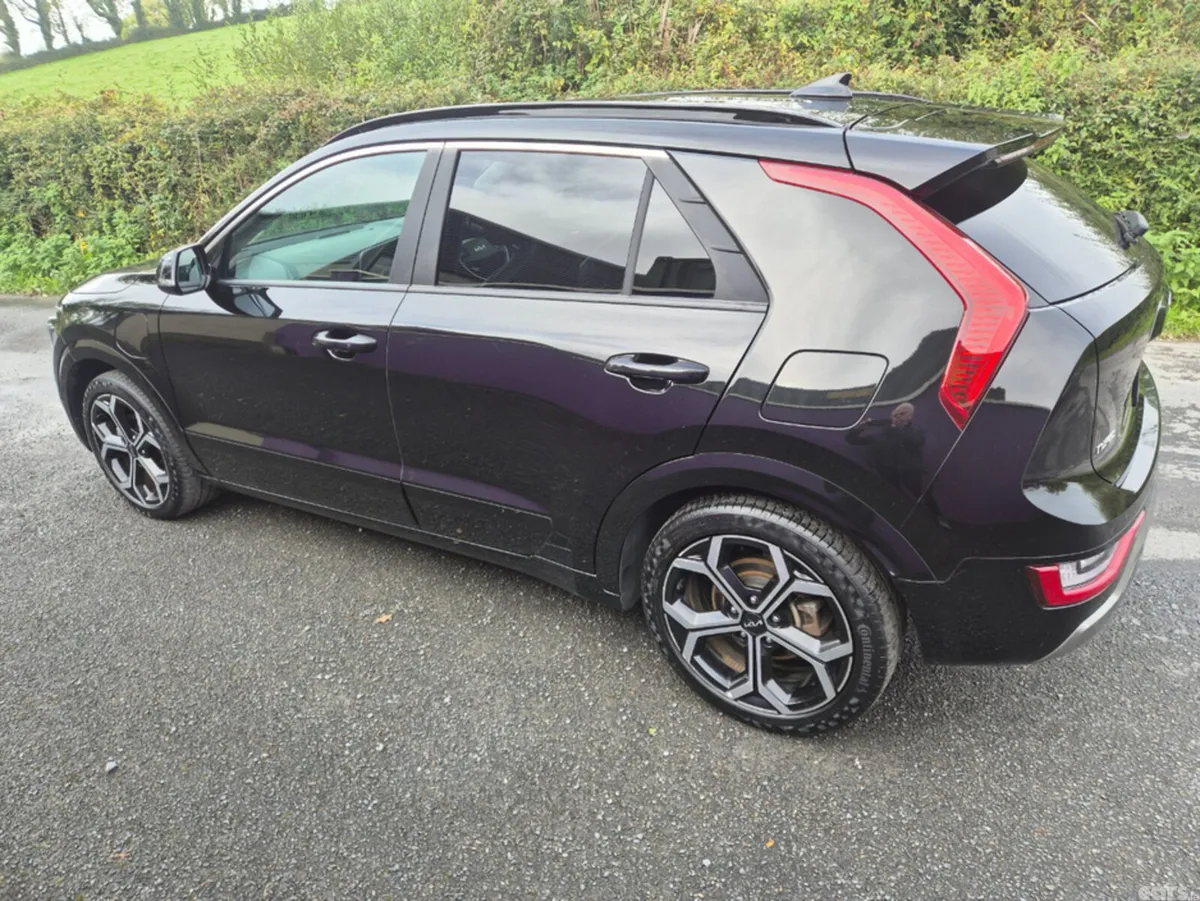 Kia Niro MPV, Petrol Plug-in Hybrid, 2023, Black