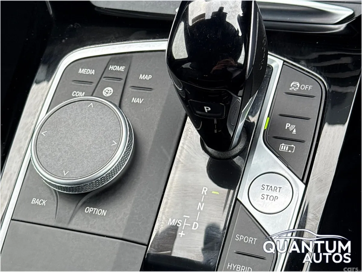 BMW X3 SUV, Petrol Hybrid, 2022, White