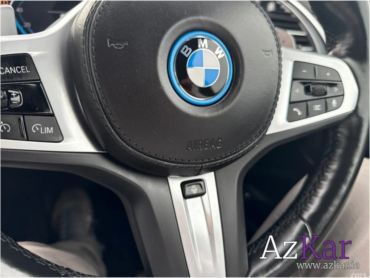 BMW X3 SUV, Petrol Hybrid, 2022, White