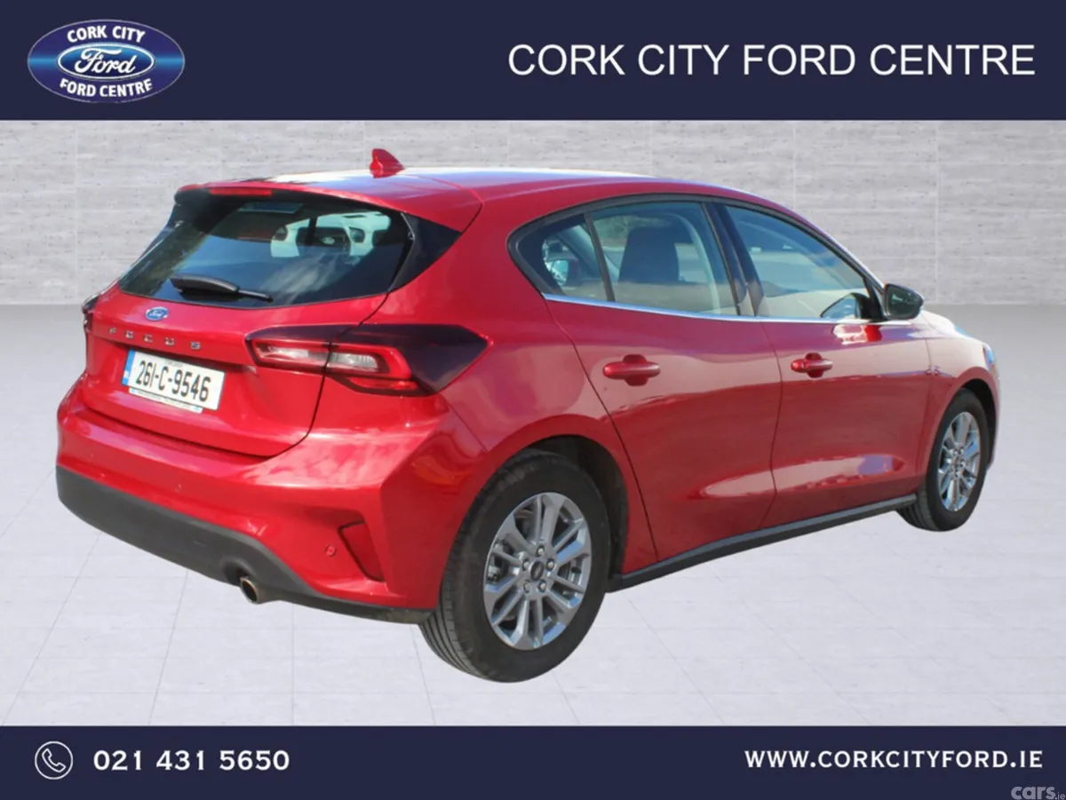 Ford Focus Hatchback, Petrol, 2026, Red